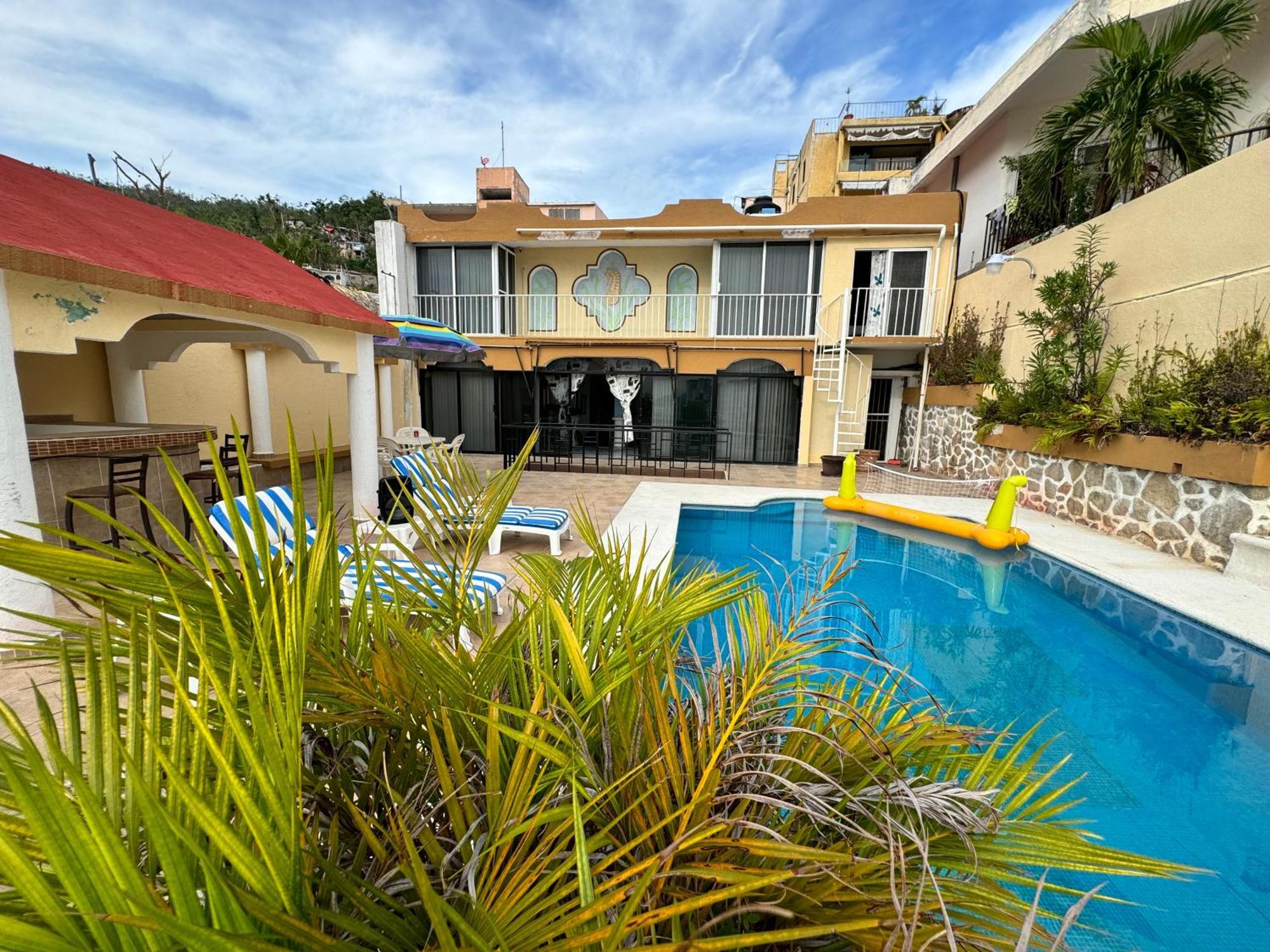 Blue Coast With Pool And Ocean View 10 To 35 P Villa Акапулко Екстериор снимка